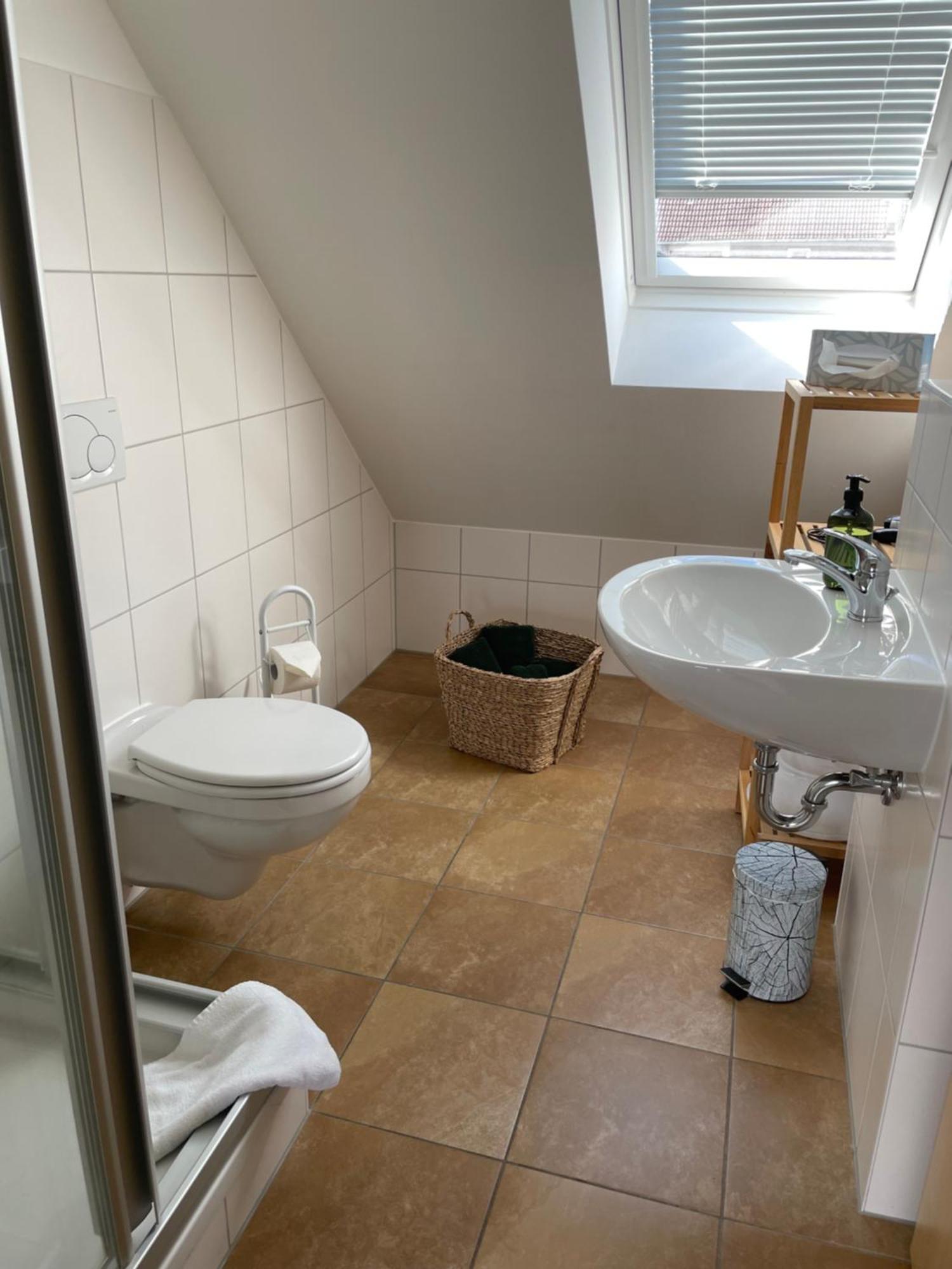 Ferienhaus Seekutter Mit Eigenem Seezugang Malchow  Ruang foto
